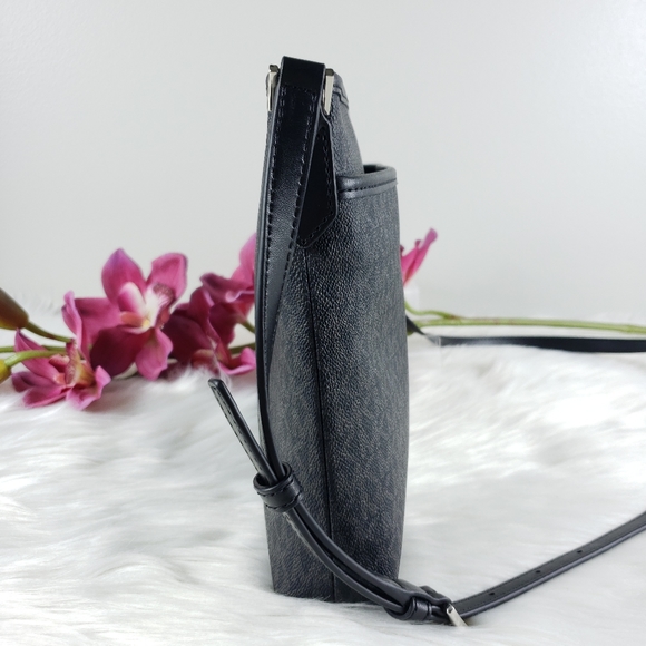 NWOT Michael Kors SM Bedford crossbody bag black MK - Picture 4 of 9